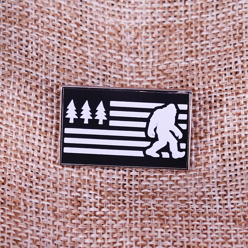 Bendera Amerika Bigfoot PNW Pi - Pacific Jewelry & Watches Los Angeles ulasan dan harga