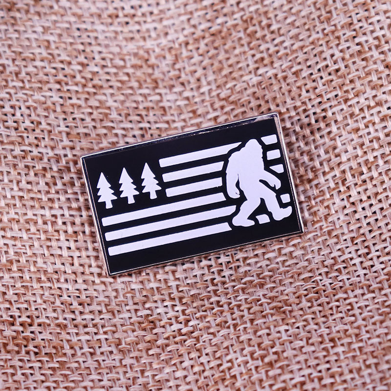 Bendera Amerika Bigfoot PNW Pi - Pacific Jewelry & Watches Los Angeles ulasan dan harga